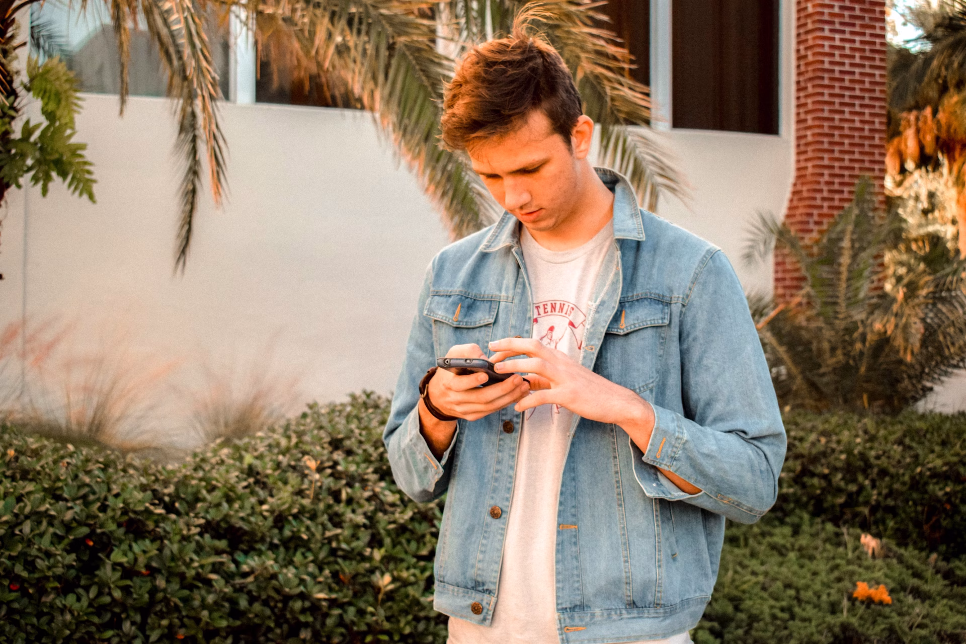 How to Help Your Teenager Make Friends: A Young Life Coach’s Perspective